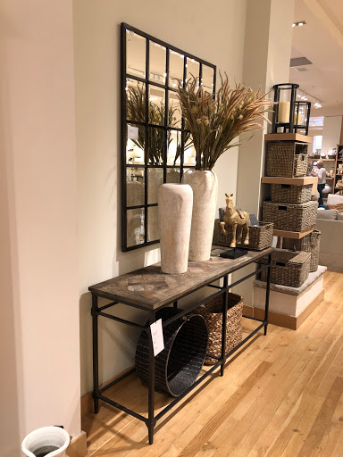 Furniture Store «Pottery Barn», reviews and photos, 11800 W Broad St Ste 1404, Richmond, VA 23233, USA