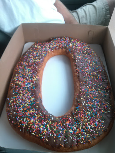 Donut Shop «The Donut Stop», reviews and photos, 3120 W Clay St, St Charles, MO 63301, USA