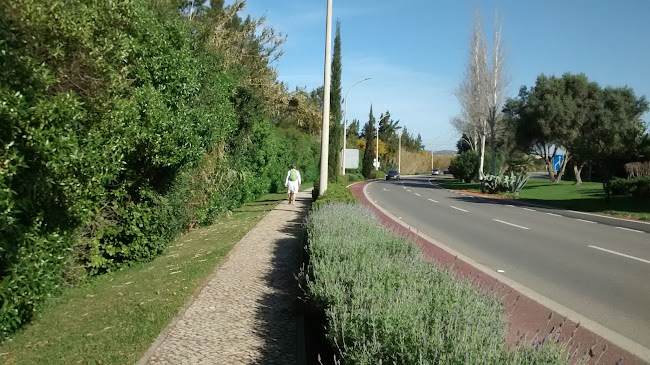 https://sites.google.com/view/mouragolf-village/