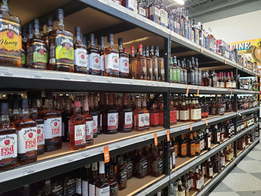 Liquor Store «Shoregate Beverage & Liquor», reviews and photos, 30498 Lakeshore Blvd, Willowick, OH 44095, USA