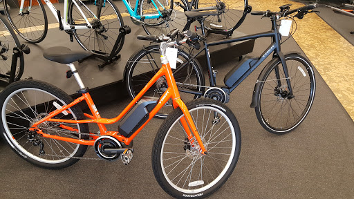 Bicycle Store «Trek Bicycle Store Greenville», reviews and photos, 1426 Laurens Rd, Greenville, SC 29607, USA