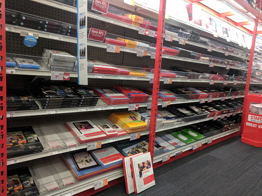 Office Supply Store «Staples», reviews and photos, 935 E Lancaster Ave, Downingtown, PA 19335, USA