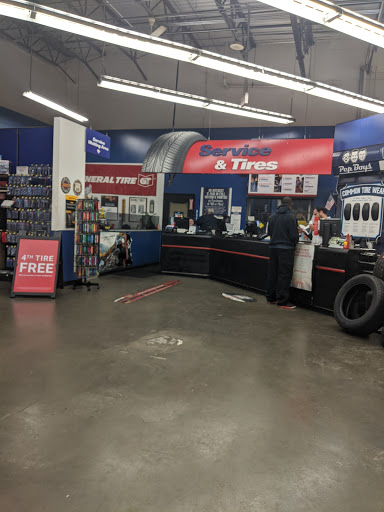 Auto Parts Store «Pep Boys Auto Parts & Service», reviews and photos, 1052 Stelton Rd, Piscataway Township, NJ 08854, USA