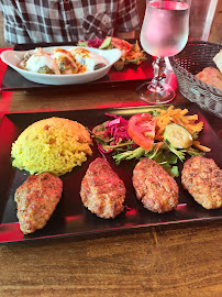 Plats et boissons du Restaurant de spécialités du Moyen-Orient Restaurant Kurde Sersaf à Paris - n°9