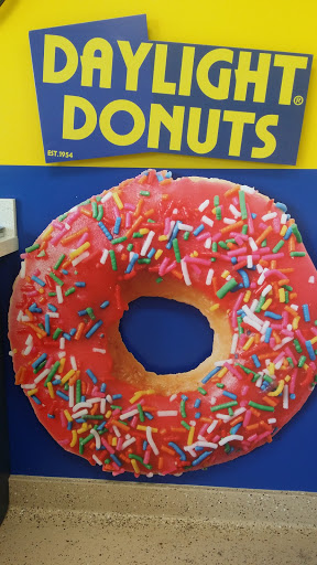 Donut Shop «Daylight Donuts», reviews and photos, 1305 W Guadalupe Rd, Mesa, AZ 85202, USA