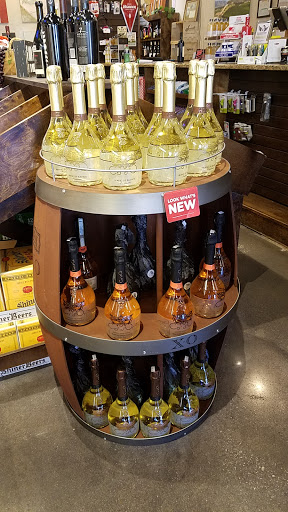 Liquor Store «1001 Wine & Spirits», reviews and photos, 1001 Ross Ave Suite 100, Dallas, TX 75202, USA