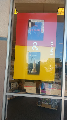 Book Store «Barnes & Noble Booksellers Ingram Festival», reviews and photos, 6065 NW Loop 410 #185, San Antonio, TX 78238, USA