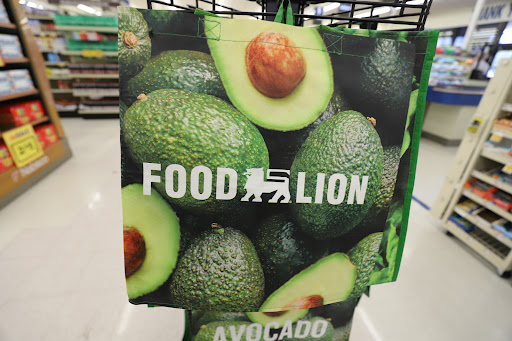 Grocery Store «Food Lion», reviews and photos, 5021 Trotwood Ave Ste 7, Columbia, TN 38401, USA