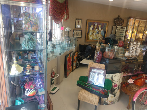 Pawn Shop «She Money Pawn», reviews and photos, 14622 N Dale Mabry Hwy, Tampa, FL 33618, USA