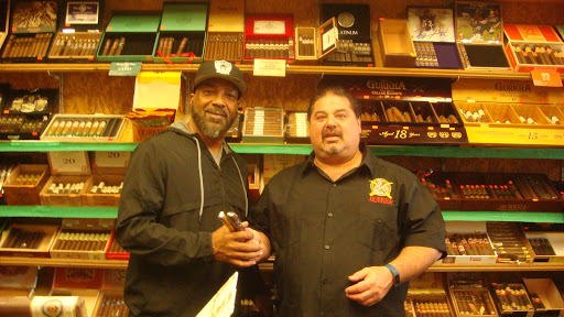 Tobacco Shop «Tobacco Store», reviews and photos, 7020 E Shelby Dr #110, Memphis, TN 38125, USA