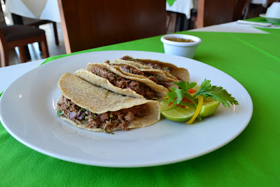 Guacamayas Restaurant - Bar