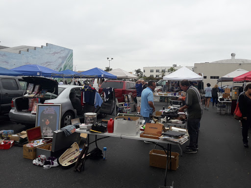 Street Faire Antiques