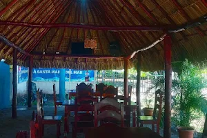 Brisas Del Mar Bar y Restaurante image