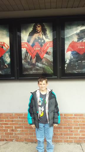 Movie Theater «Colony Square Cinemas 7», reviews and photos, 726 E Main St #9, Lebanon, OH 45036, USA