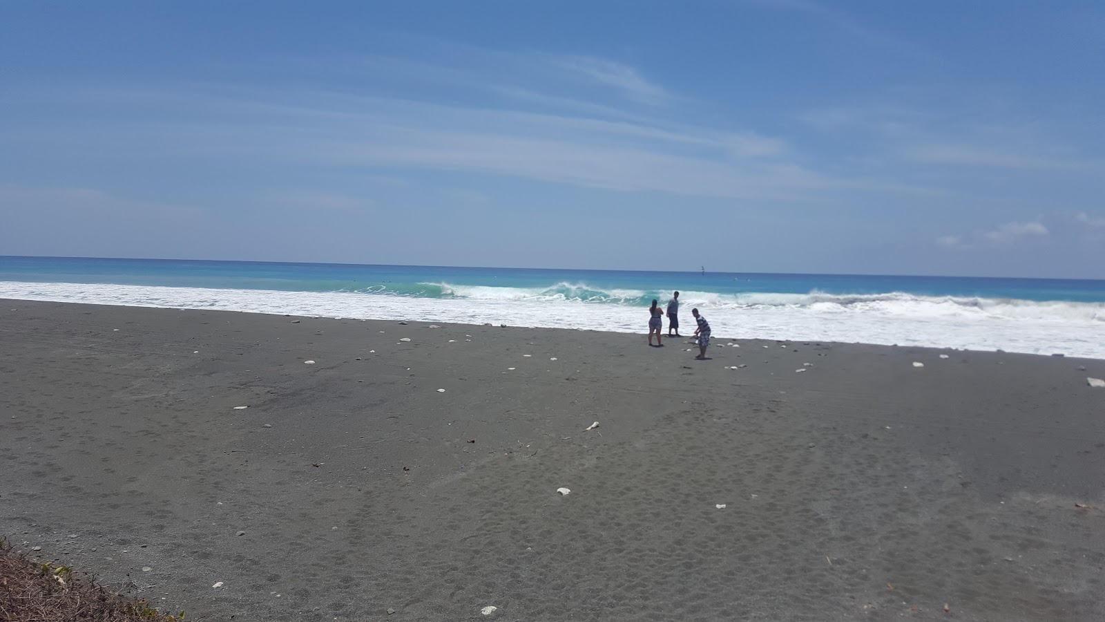 Foto de Playa Carate e o assentamento