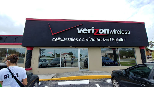 Verizon Authorized Retailer – Cellular Sales, 3416 S Washington Ave, Titusville, FL 32780, USA, 