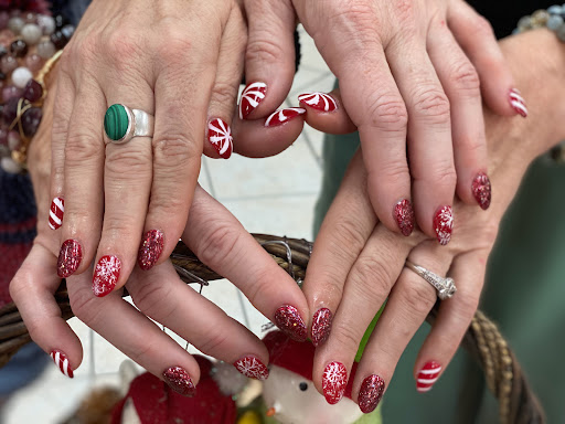 Nail Salon «VV Nails», reviews and photos, 2809 Bickford Ave # G, Snohomish, WA 98290, USA