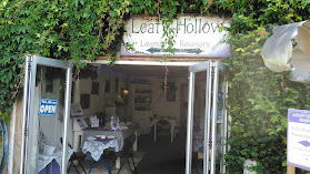 Leafy Hollow Lavender