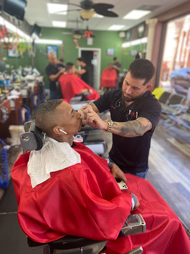 Barber Shop «T&T Barbershop», reviews and photos, 2215 S Federal Hwy, Fort Lauderdale, FL 33316, USA