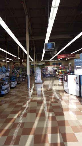 Pet Supply Store «Petco Animal Supplies», reviews and photos, 2242 N Richmond Rd, McHenry, IL 60051, USA