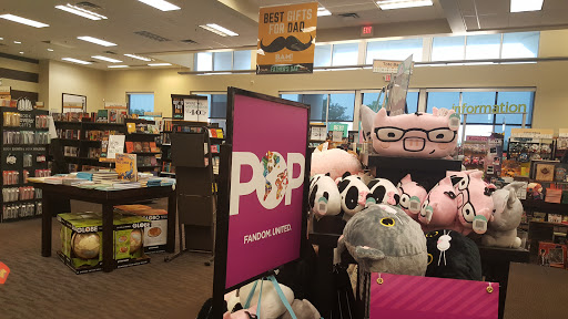 Book Store «Books-A-Million», reviews and photos, 300 Retail Commons Pkwy, Martinsburg, WV 25403, USA