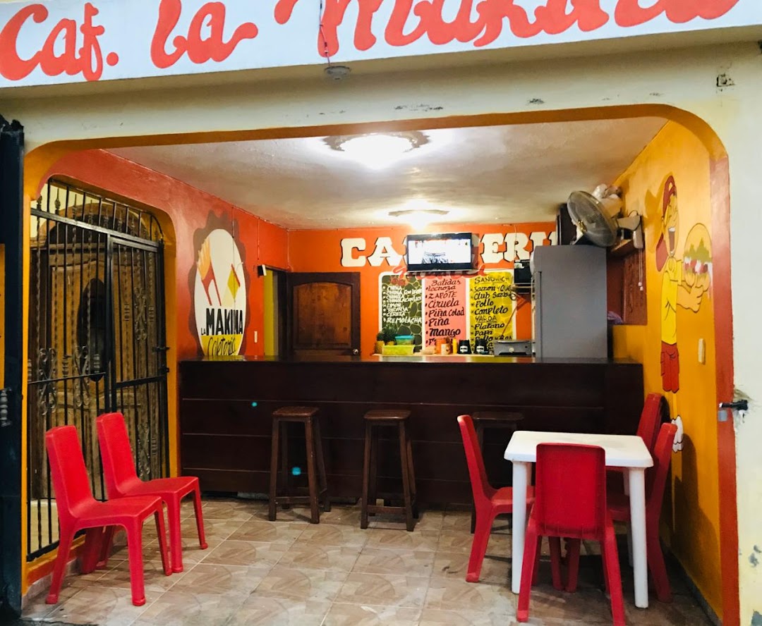 1.10 La Makina Cafeteria & Peluqueria