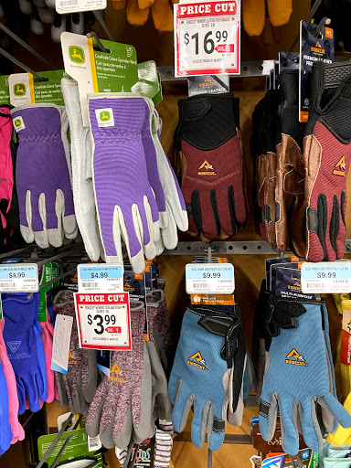 Home Improvement Store «Tractor Supply Co.», reviews and photos, 1360 Strickler Rd, Mount Joy, PA 17552, USA