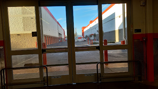 Self-Storage Facility «Public Storage», reviews and photos, 15350 Oxnard St, Van Nuys, CA 91411, USA