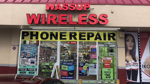 Cell Phone Store «SIMPLE MOBILE AND CELLPHONE REPAIR», reviews and photos, 1176 N State Road-7, Lauderhill, FL 33313, USA