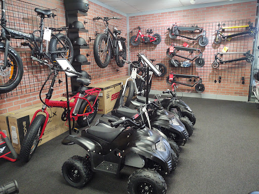 Motor Scooter Dealer «Power & Play Motorsports - SCOOTERS - GO-KARTS -ATVS», reviews and photos, 550 N Flagler Ave, Pompano Beach, FL 33060, USA