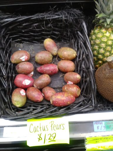 Grocery Store «Hollywood Super Market», reviews and photos, 714 N Main St, Royal Oak, MI 48067, USA