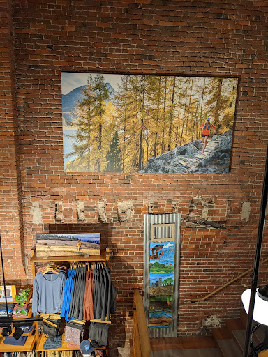 Clothing Store «Patagonia Boston», reviews and photos, 346 Newbury St, Boston, MA 02115, USA