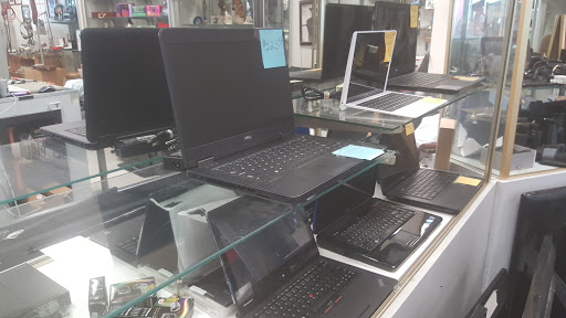 Pawn Shop «Hollywood Treasures», reviews and photos, 772 East Ridge Road, Rochester, NY 14621, USA