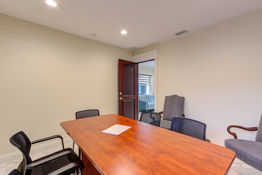 Divorce Lawyer «Denmon Pearlman», reviews and photos