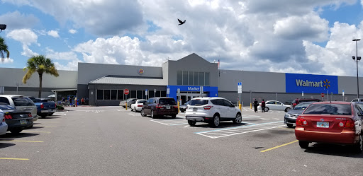 Department Store «Walmart Supercenter», reviews and photos, 5800 Us Highway 98 N, Lakeland, FL 33809, USA