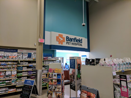 Pet Supply Store «PetSmart», reviews and photos, 60 NJ-17, Paramus, NJ 07652, USA