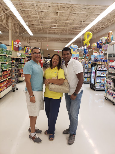 Shopping Mall «Shillington Shopping Center», reviews and photos, 502 E Lancaster Ave, Reading, PA 19607, USA