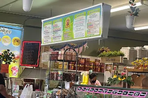 Zapopan Inc Los unicos y originales bionicos y jugos image