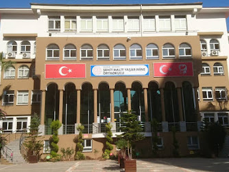 Şehit Halit Yaşar Mine Ortaokulu