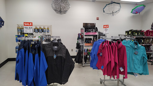 Grocery Store «Fred Meyer», reviews and photos, 2497 SE Burnside Rd, Gresham, OR 97080, USA