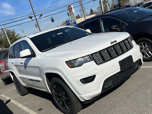 Car Dealer «Hudson Valley Chrysler Dodge Jeep Ram», reviews and photos, 200 Auto Park Pl, Newburgh, NY 12550, USA