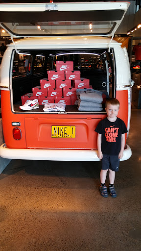 Running Store «Nike Running Eugene», reviews and photos, 135 Oakway Rd, Eugene, OR 97401, USA