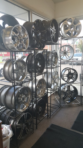 Auto Repair Shop «G & J Auto Center», reviews and photos, 355 NW 3rd St, Corvallis, OR 97330, USA