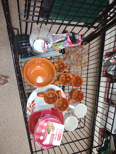 Dollar Store «Dollar Tree», reviews and photos, 321 Pond St, Ashland, MA 01721, USA