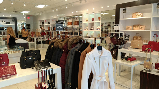 Outlet Mall «Tanger Outlet Park City», reviews and photos, 6699 N Landmark Dr, Park City, UT 84098, USA