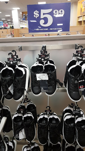 Discount Store «Fallas Discount Stores», reviews and photos, 375 N Capitol Ave, San Jose, CA 95133, USA