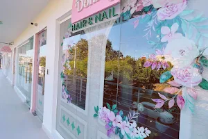 Dolce Donna Hair & Nail image