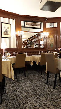 Bar du Restaurant italien GIORGIO TRATTORIA à Chantilly - n°15