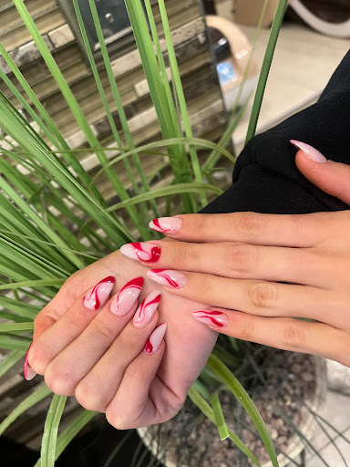 Nail Salon «Calhoun Nail Spa», reviews and photos, 3001 Hennepin Ave, Minneapolis, MN 55408, USA