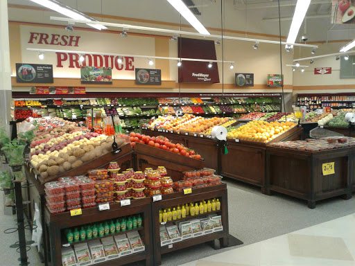 Grocery Store «Fred Meyer», reviews and photos, 5500 Olympic Dr NW, Gig Harbor, WA 98335, USA